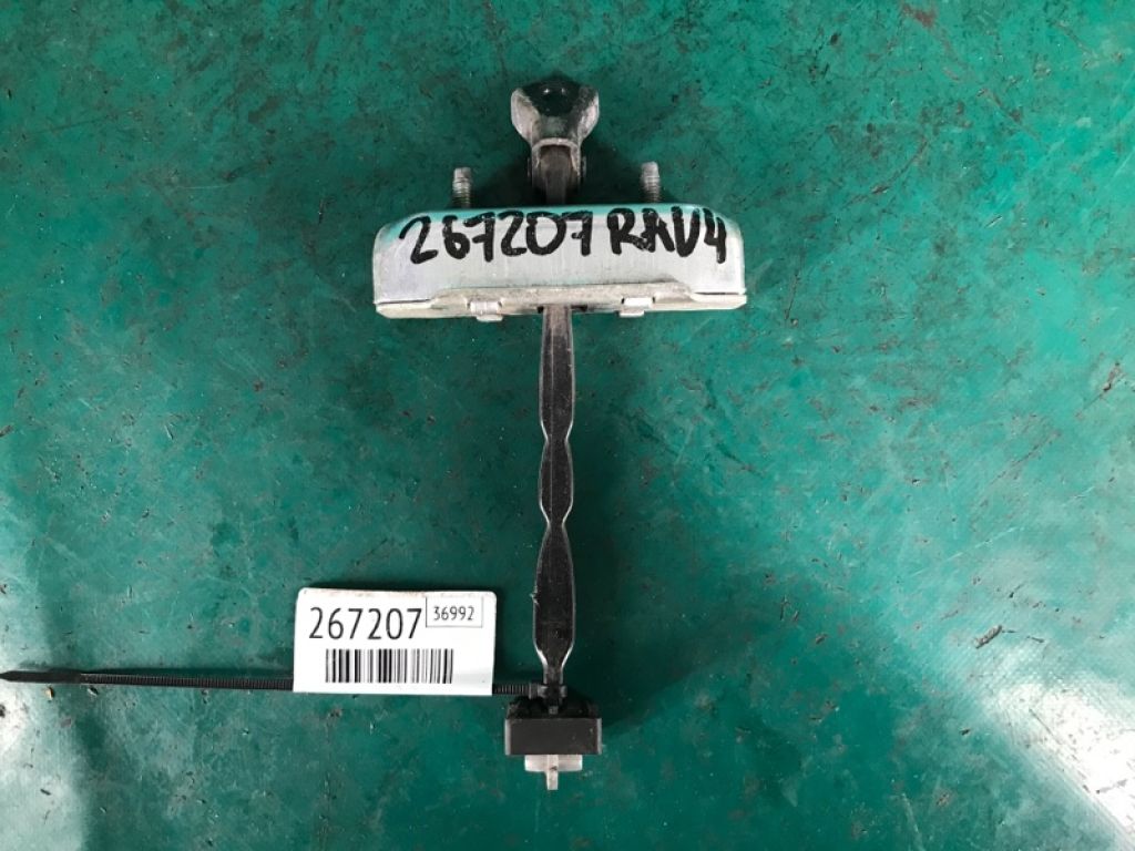 68650-42070 | Ограничитель двери TOYOTA RAV4 05-12