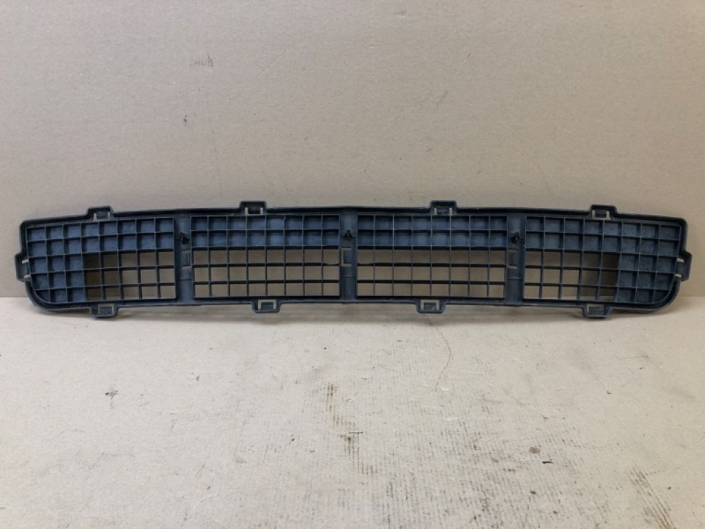 8T4Z-17K945-A | Решітка переднього бампера FORD EDGE 06-14