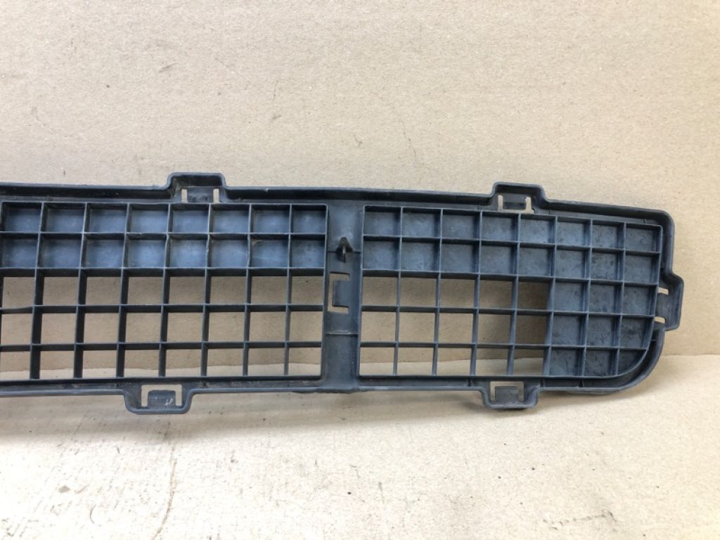 8T4Z-17K945-A | Решітка переднього бампера FORD EDGE 06-14 - Фото 5
