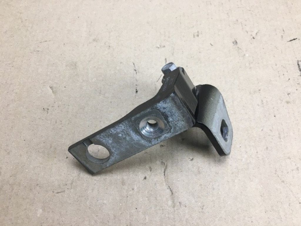 CP9Z-5422801-A | Петля двери верхняя задн. лев. FORD FOCUS 10-18 - Фото 2