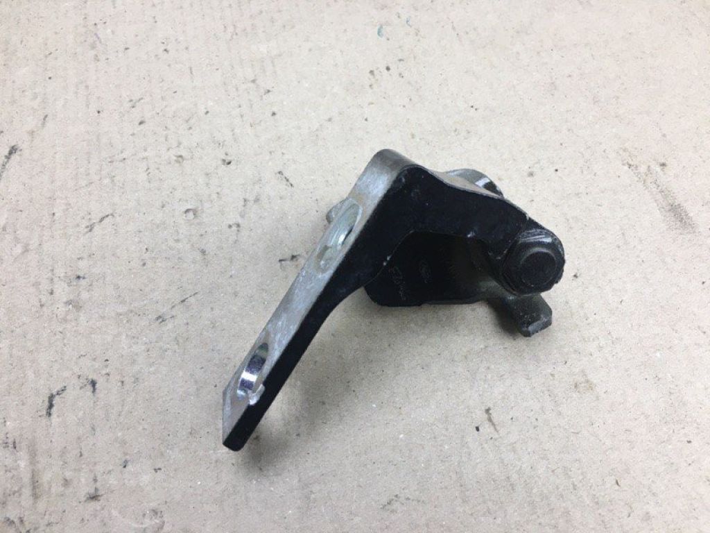 AM5Z-5826802-A | Петля двери нижняя задн. прав. FORD FOCUS 10-18 - Фото 3