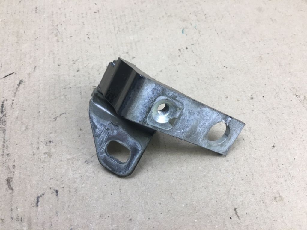 AM5Z-5826802-A | Петля двери нижняя задн. прав. FORD FOCUS 10-18 - Фото 4