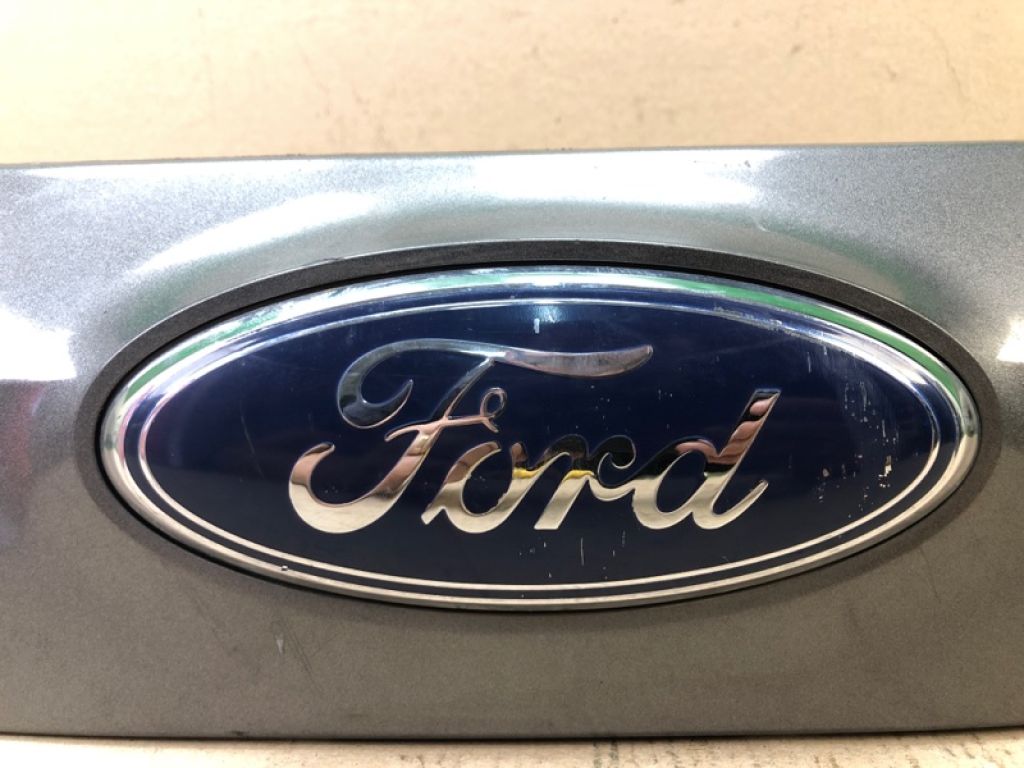 7T4Z-13508-APTM | накладка кришки багажника FORD EDGE 06-14 - Фото 6