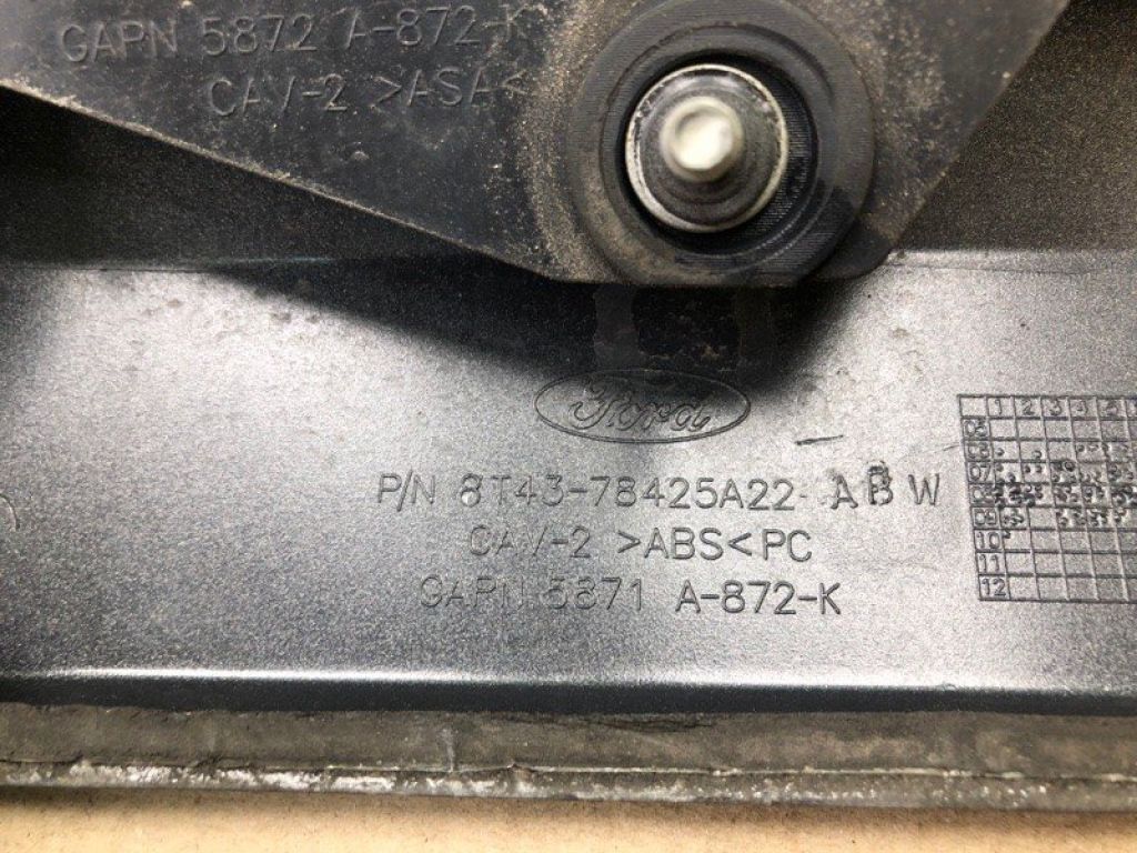 7T4Z-13508-APTM | накладка кришки багажника FORD EDGE 06-14 - Фото 13