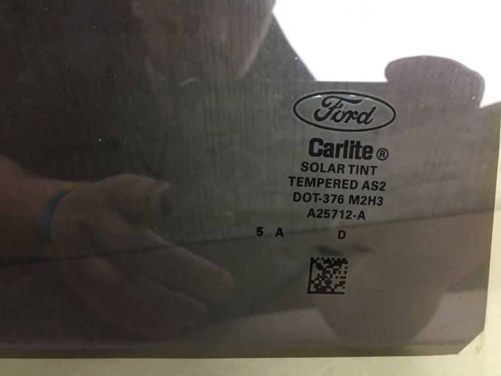 CP9Z-5825712-A | Скло дверей задн. прав. FORD FOCUS 10-18 - Фото 2