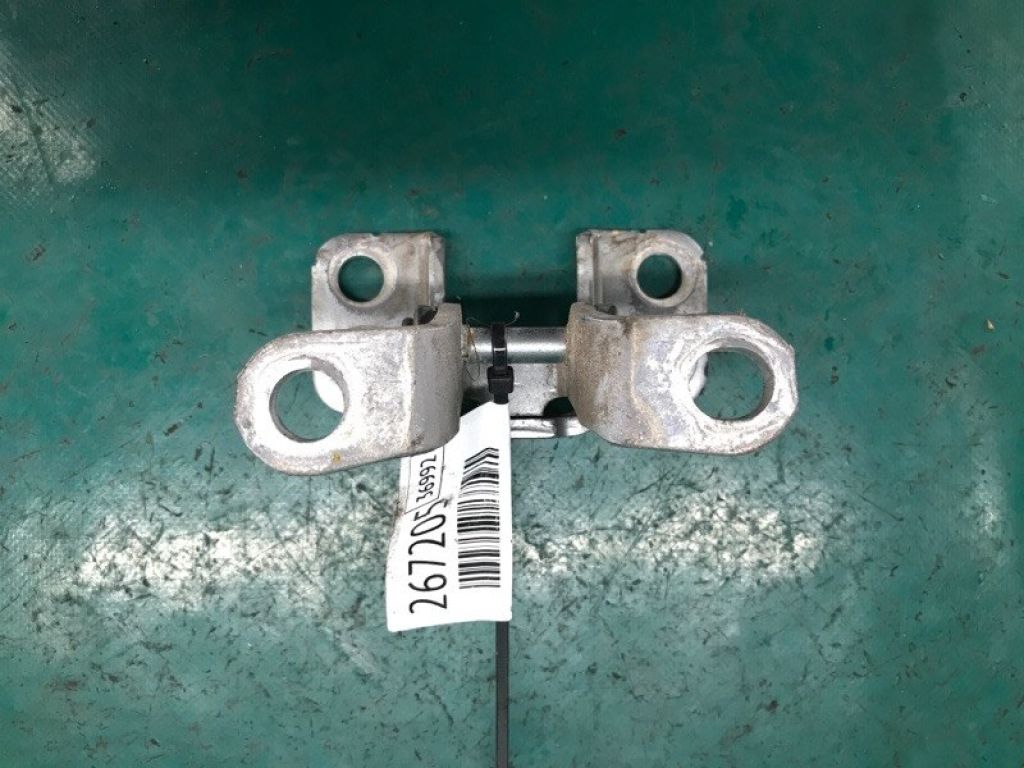 68801-42050 | Петля двери багажника TOYOTA RAV4 05-12 - Фото 3