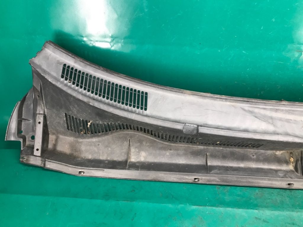 55708-42151 | Пластик под лобовое стекло / Жабо TOYOTA RAV4 05-12 - Фото 3