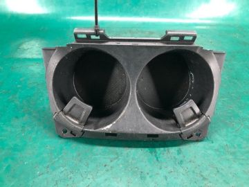 Консоль центральная TOYOTA RAV4 05-12