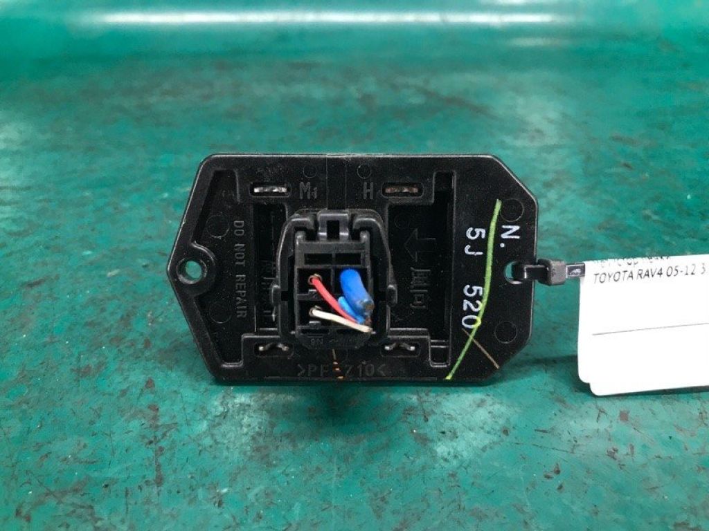 87138-26160 | Резистор пічки TOYOTA RAV4 05-12 - Фото 3