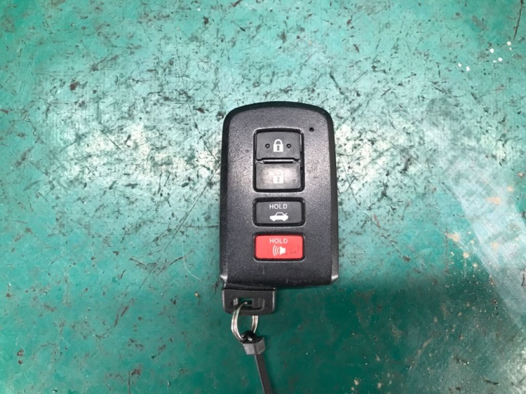 89070-42660 | Ключ запалювання TOYOTA RAV4 05-12