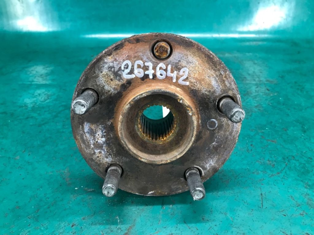 43550-42020 | Маточина колеса передн. TOYOTA RAV4 05-12