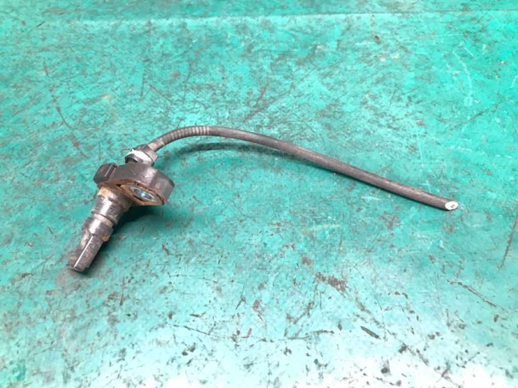 89542-42050 | Датчик ABS передн. прав. TOYOTA RAV4 05-12