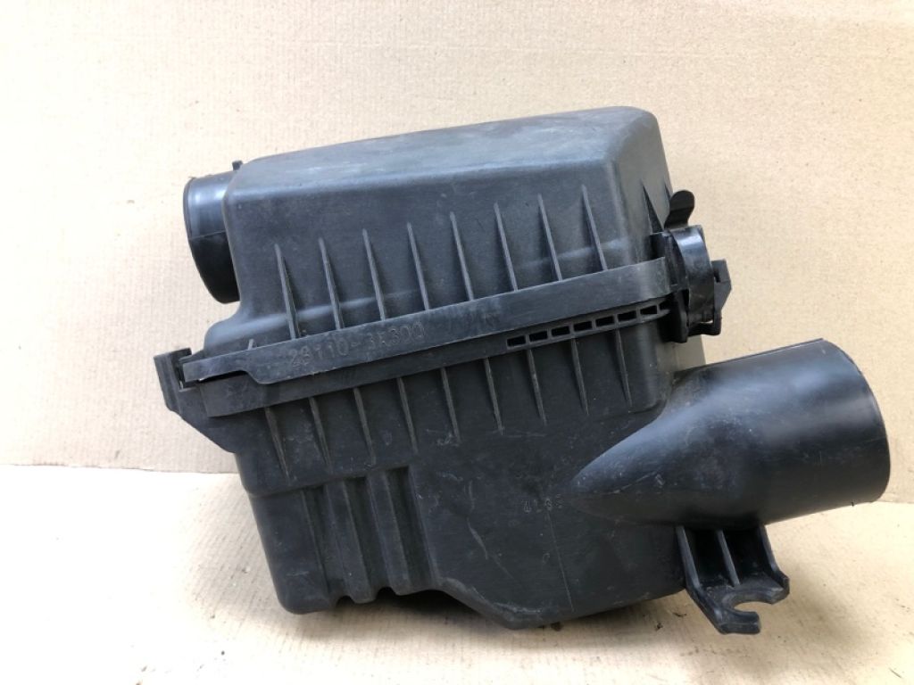 28110-3X300 | Корпус воздушного фильтра HYUNDAI ELANTRA MD 10-15