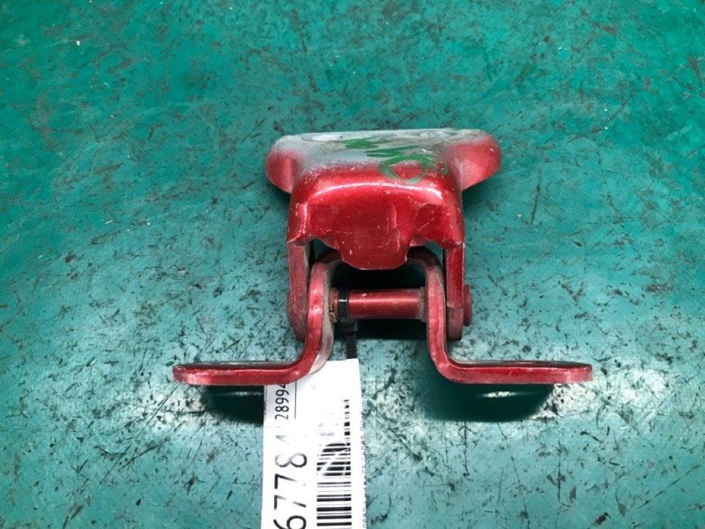 68730-33021 | Петля двері нижня передн. прав. TOYOTA RAV4 05-12 - Фото 3