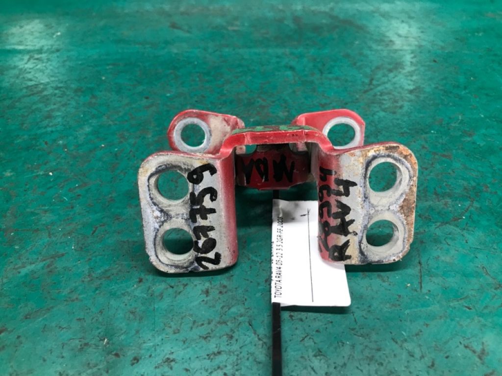 68801-42050 | Петля двери багажника TOYOTA RAV4 05-12 - Фото 6