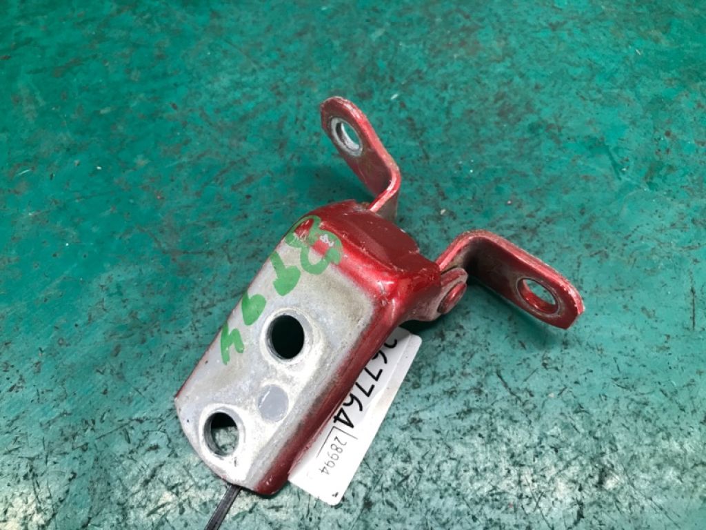 68780-52031 | Петля двері нижня задн. лів. TOYOTA RAV4 05-12 - Фото 3