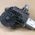 6R0 959 812 D | Моторчик стеклоподъемника задн. прав. VOLKSWAGEN JETTA USA 10-17