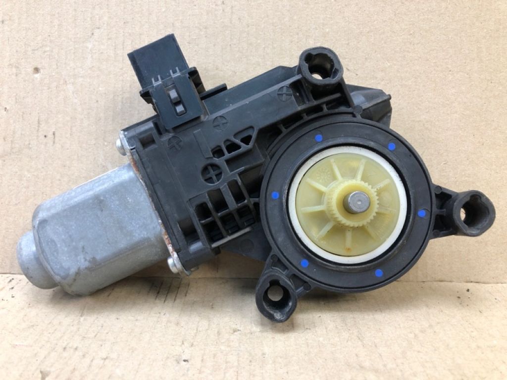 6R0 959 812 D | Моторчик стеклоподъемника задн. прав. VOLKSWAGEN JETTA USA 10-17 - Фото 3