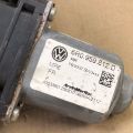 6R0 959 812 D | Моторчик стеклоподъемника задн. прав. VOLKSWAGEN JETTA USA 10-17 - Превью 4