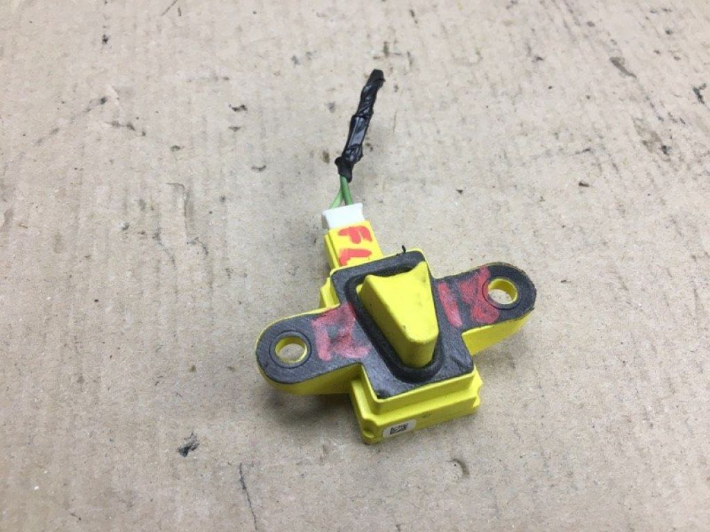 56054047AC | Датчик удара DODGE JOURNEY 08-20 - Фото 3