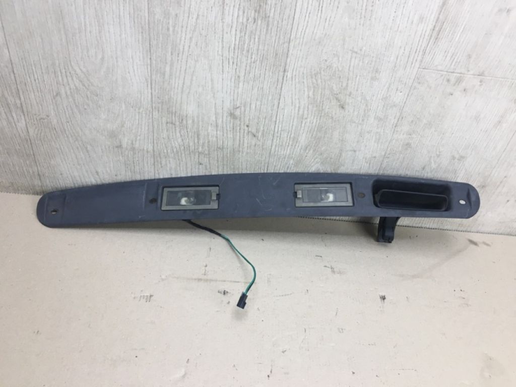 68188032AA | Панель подсветки номера DODGE JOURNEY 08-20