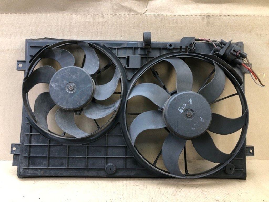 1K0 121 207 BB | Дифузор вентилятора основного радіатора VOLKSWAGEN JETTA USA 10-17