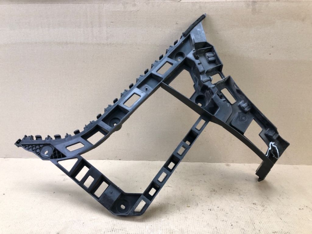 5C6 807 394 | Кронштейн заднего бампера прав. VOLKSWAGEN JETTA USA 10-17 - Фото 3