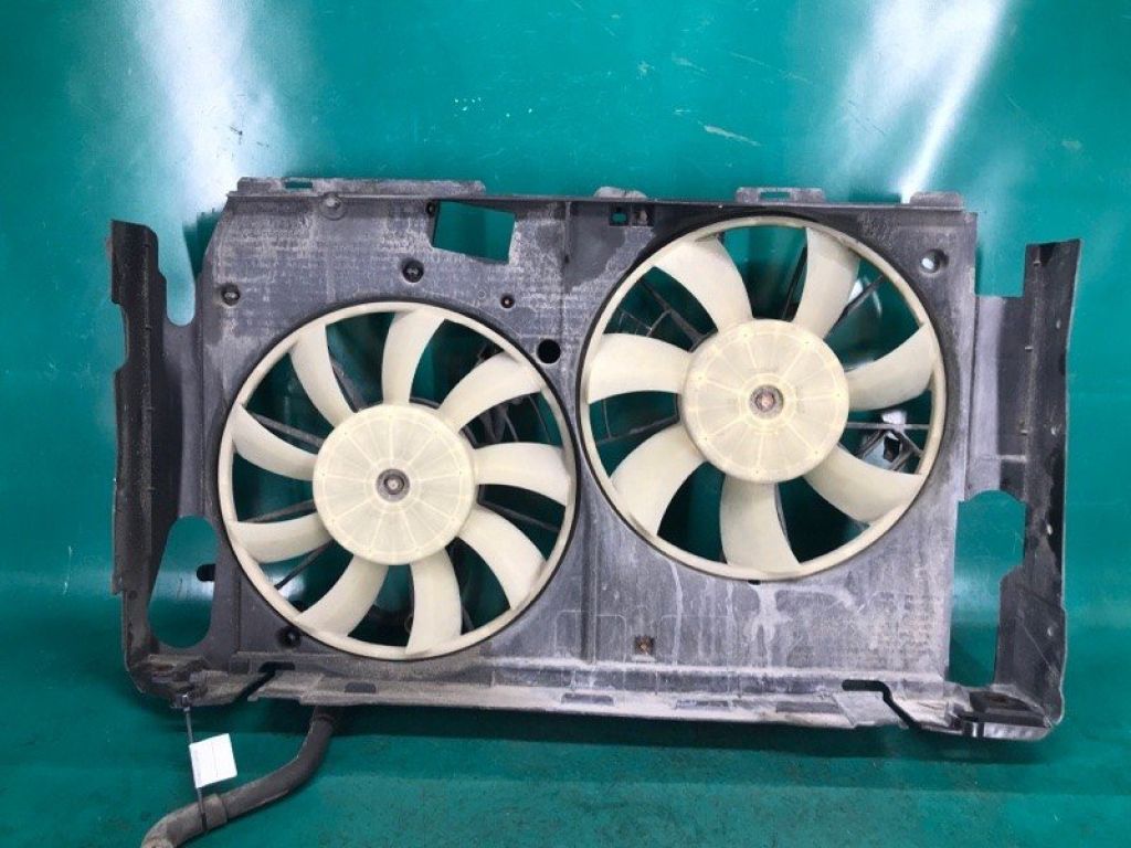 16711-31270 | Дифузор вентилятора основного радіатора TOYOTA RAV4 05-12