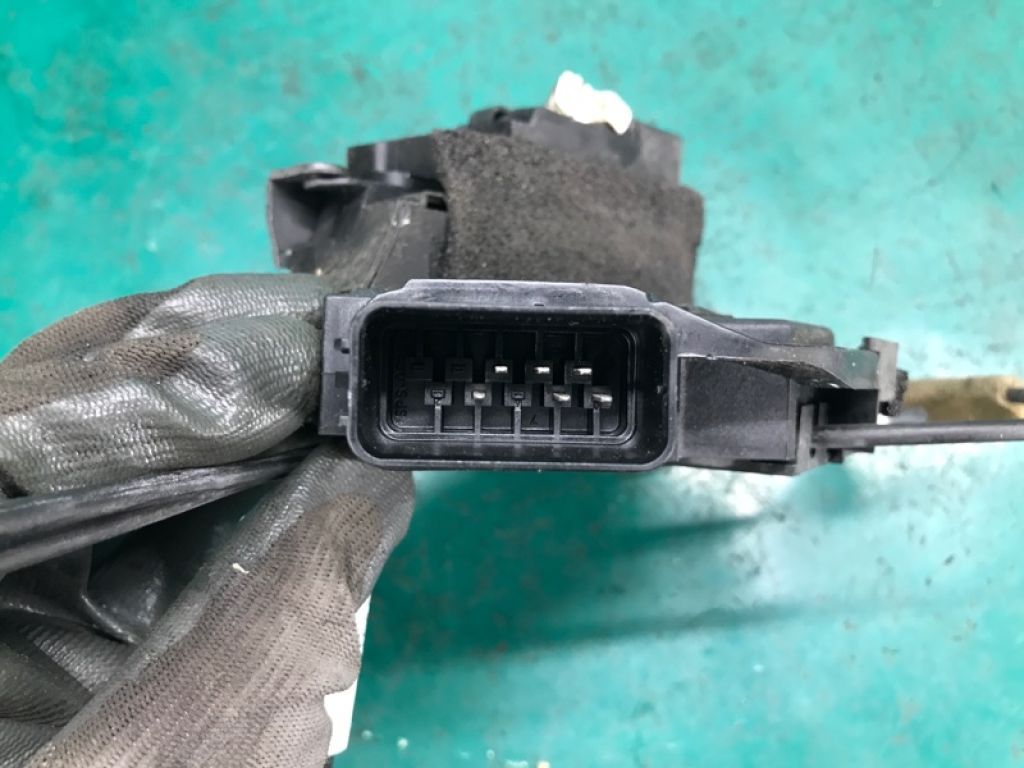 BN8F-58-310B | Замок двери передн. прав. MAZDA 3 BK 03-08 - Фото 5