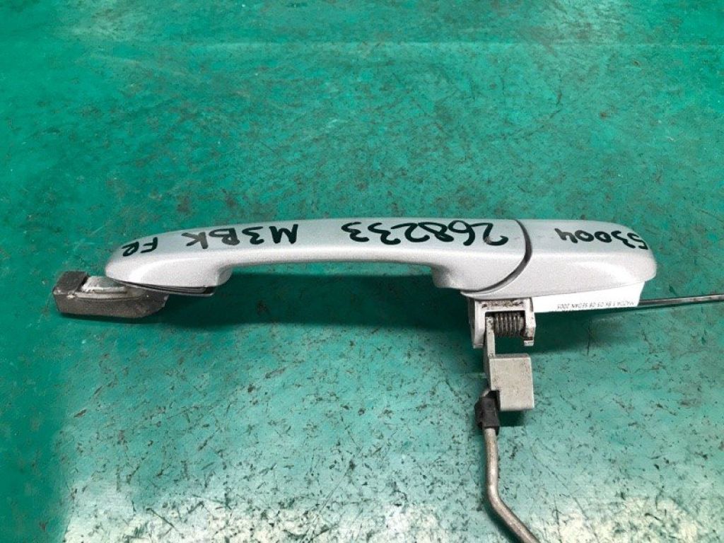 GJ6A-58-410D67 | Ручка двері зовнішня передн. прав. MAZDA 3 BK 03-08 - Фото 3