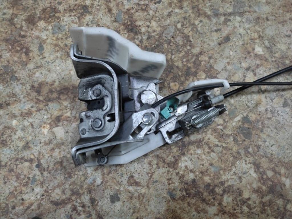 69380-08030 | Замок двери боковой задн. лев. TOYOTA SIENNA 11-16 - Фото 4