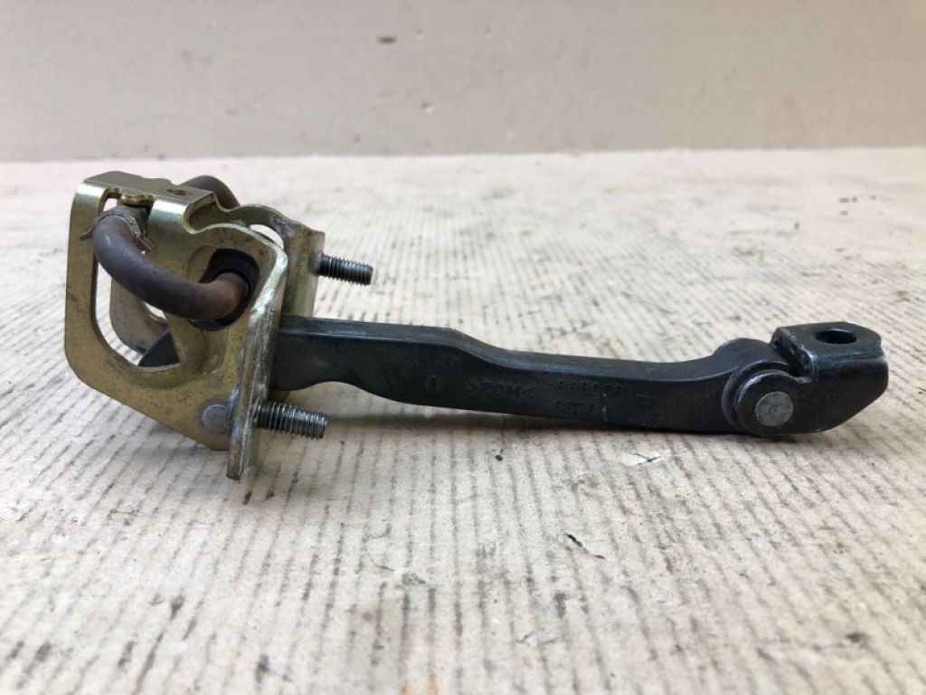 31217752 | Ограничитель двери задн. лев. VOLVO S60 00-09