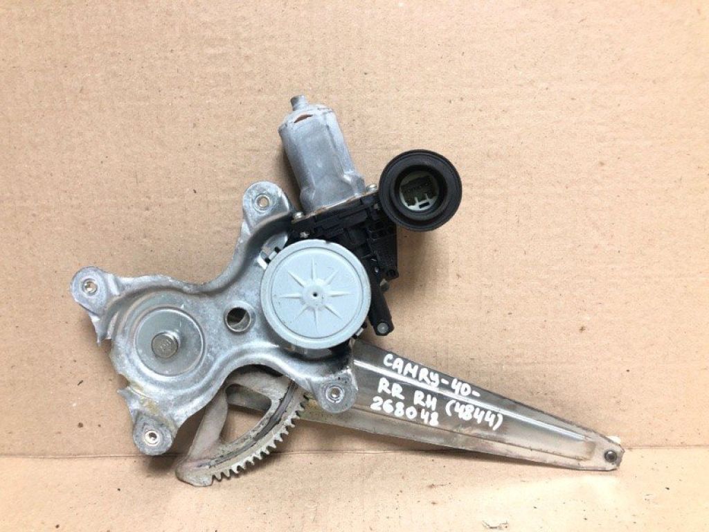 69803-06110 | Склопідйомник задн. прав. TOYOTA CAMRY 40 06-11