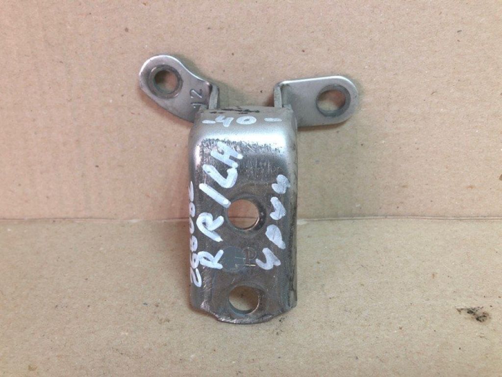 68780-02050 | Петля двері нижня задн. лів. TOYOTA CAMRY 40 06-11