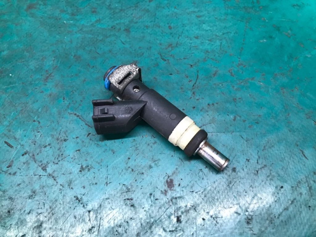 RL891577AC | Форсунка паливна DODGE AVENGER 07-14