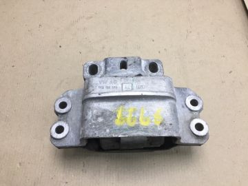 Подушка АКПП VOLKSWAGEN JETTA 05-10
