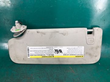 Козирок сонцезахисний прав. CHEVROLET VOLT 10-15