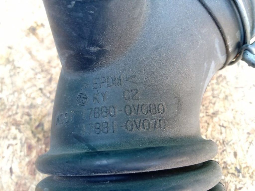 17881-0V070 | Патрубок воздушного фильтра TOYOTA CAMRY 55 14-17 - Фото 5