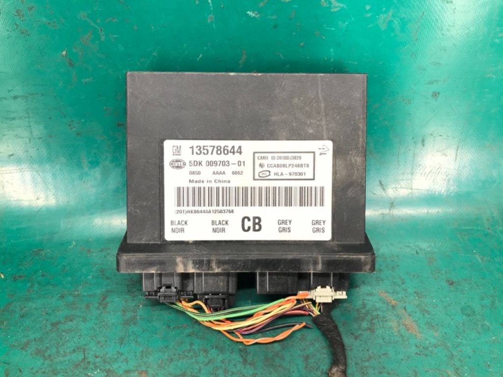 13578644 | Блок керування центральним замком CHEVROLET VOLT 10-15