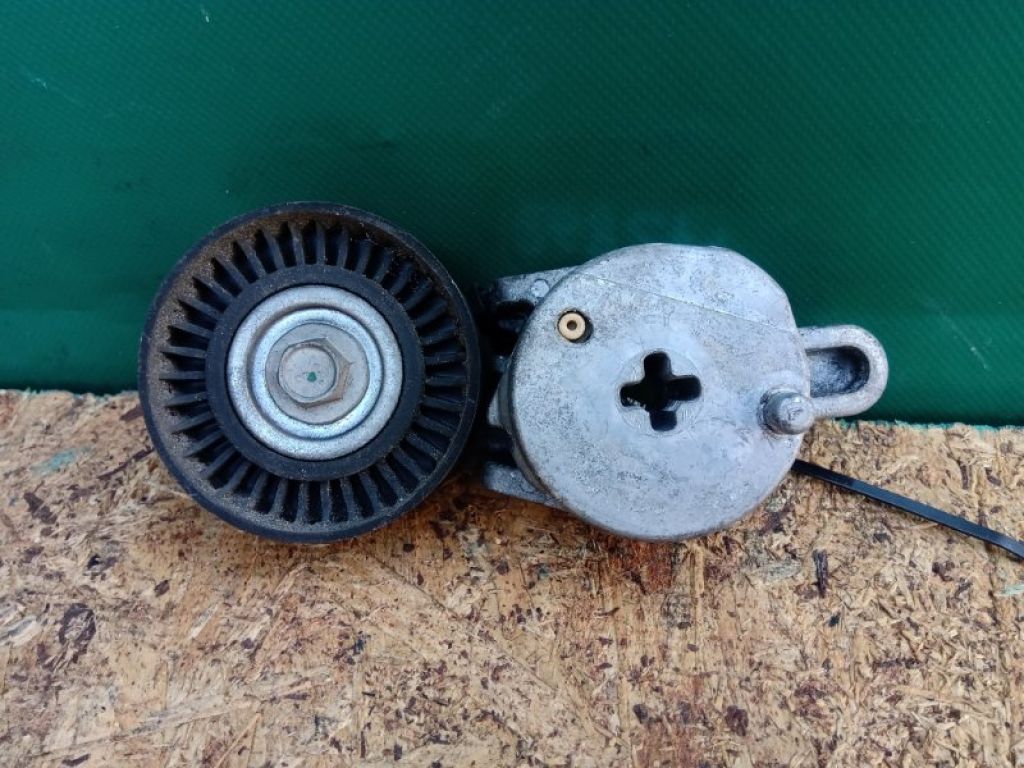 16620-0V022 | Натягувач ременя генератора TOYOTA CAMRY 55 14-17