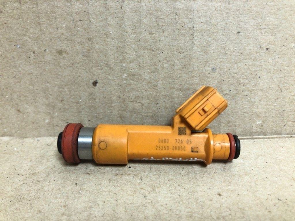 23209-0H050 | Форсунка топливная TOYOTA CAMRY 40 06-11