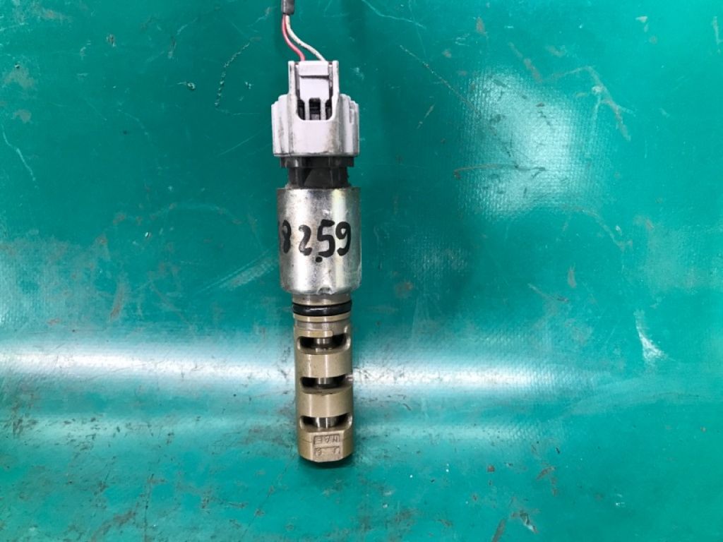 15330-0T010 | Клапан изменения фаз ГРМ TOYOTA CAMRY 55 14-17