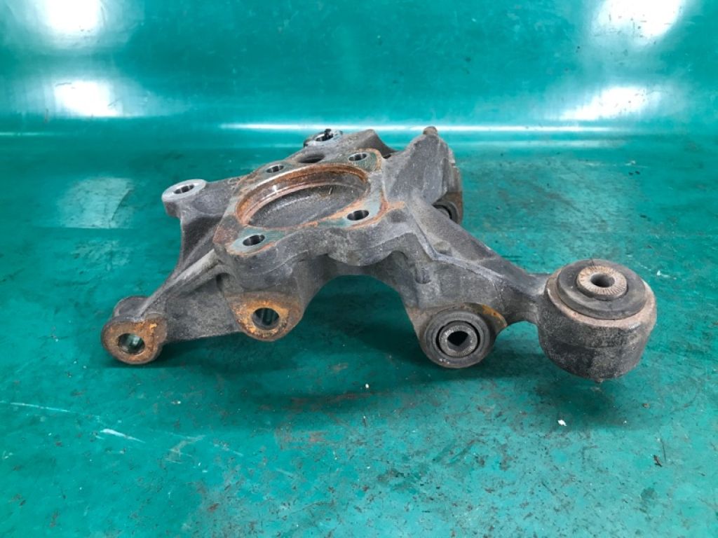 42305-06130 | Цапфа задн. лев. TOYOTA CAMRY 55 14-17 - Фото 3