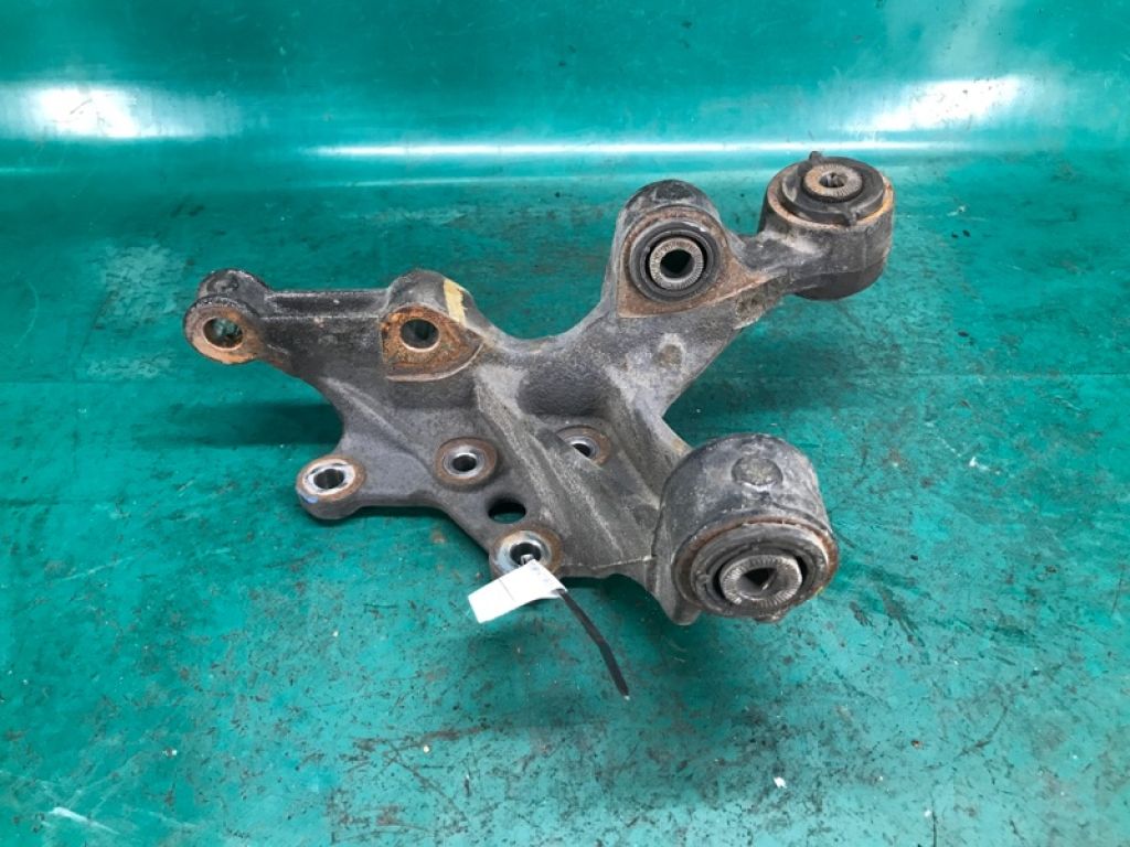 42305-06130 | Цапфа задн. лев. TOYOTA CAMRY 55 14-17 - Фото 8