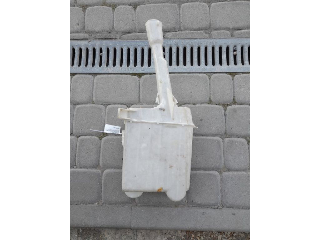 85315-21020 | Бачок омывателя SCION TC 04-10 - Фото 2