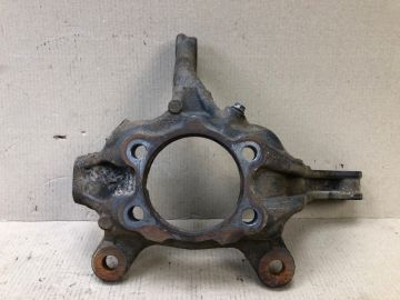 Кулак поворотный передн. прав. NISSAN SENTRA (B16) 06–12