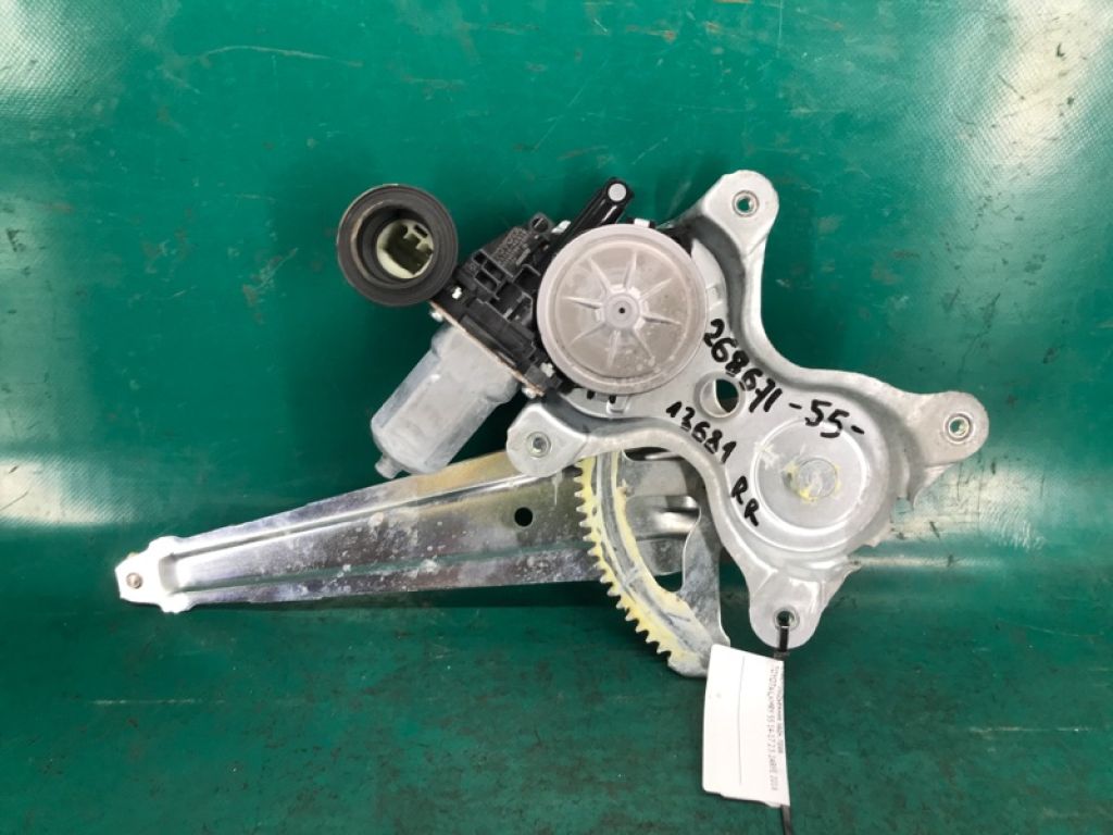 69803-06140 | Склопідйомник задн. прав. TOYOTA CAMRY 55 14-17