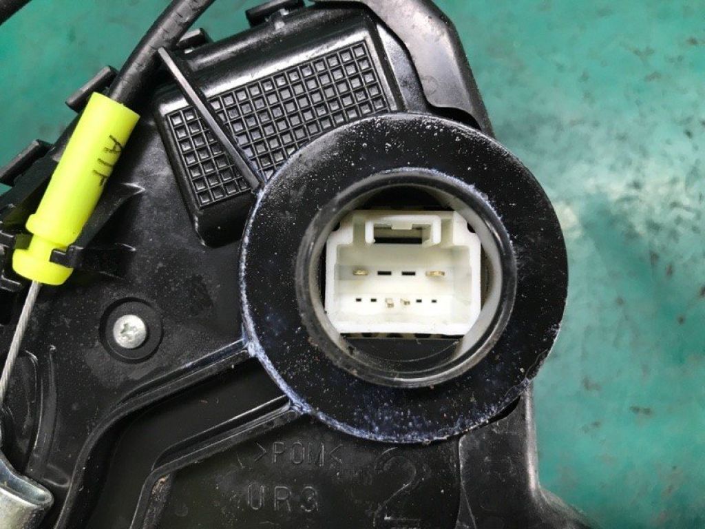 69030-0C050 | Замок двери передн. прав. TOYOTA CAMRY 55 14-17 - Фото 5