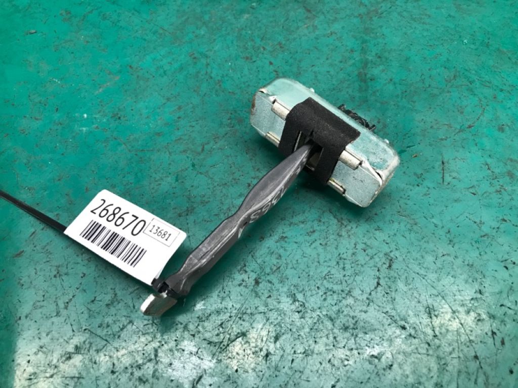 68630-06082 | Ограничитель двери задн. прав. TOYOTA CAMRY 55 14-17 - Фото 2