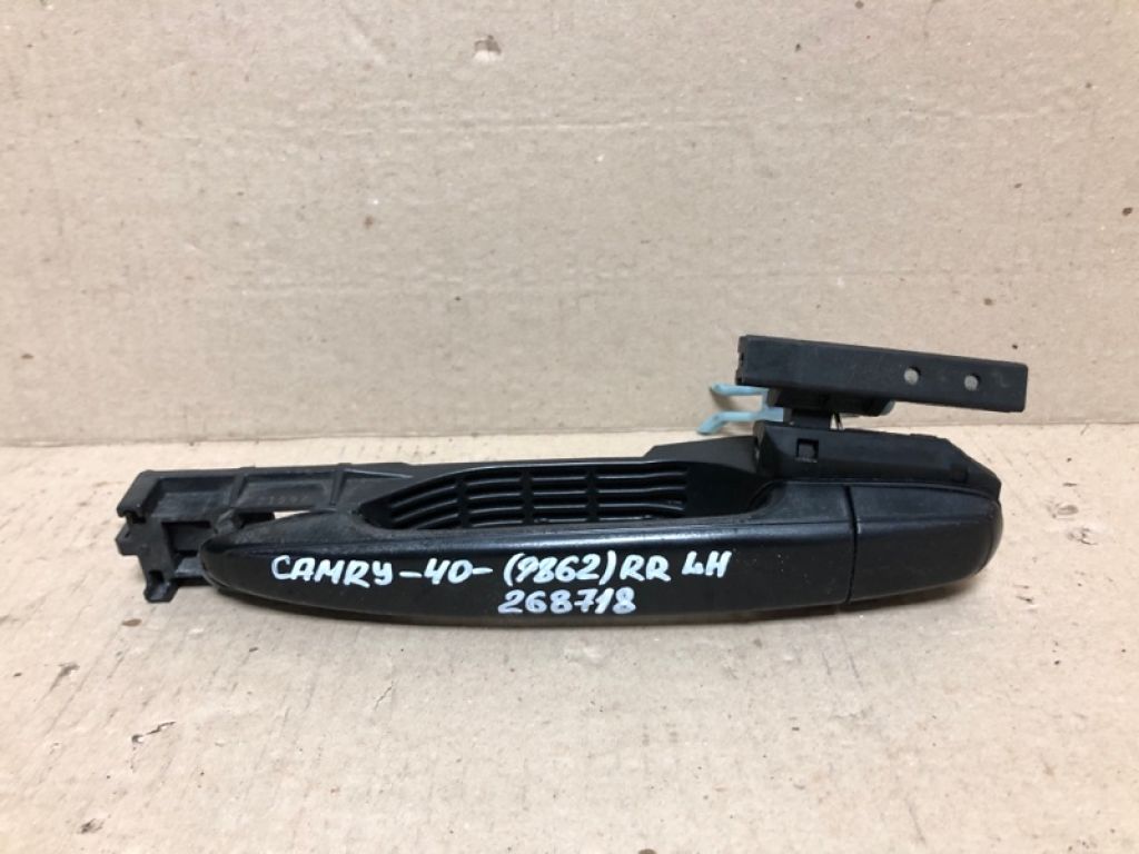 69211-06060-C0 | Ручка двері зовнішня задн. лів. TOYOTA CAMRY 40 06-11